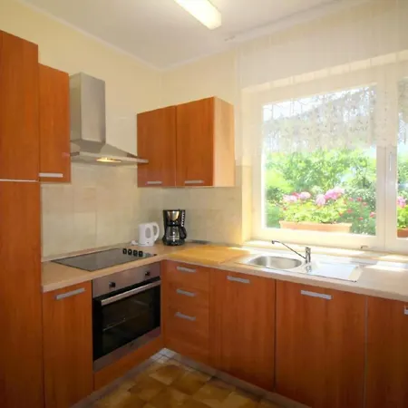 Apartmán Tino Mit Garten In Strandnaehe By Interhome