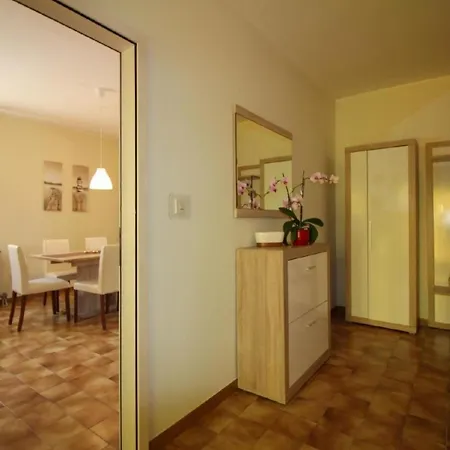 Apartmán Tino Mit Garten In Strandnaehe By Interhome Funtana